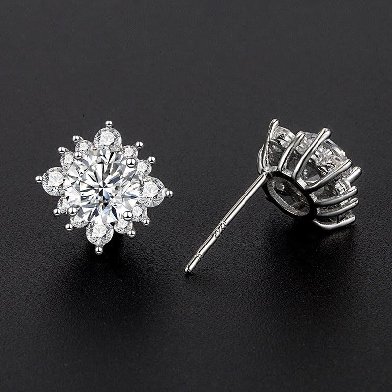 Sterling Silver Needle Moissanite Simple Flower Stud Earrings